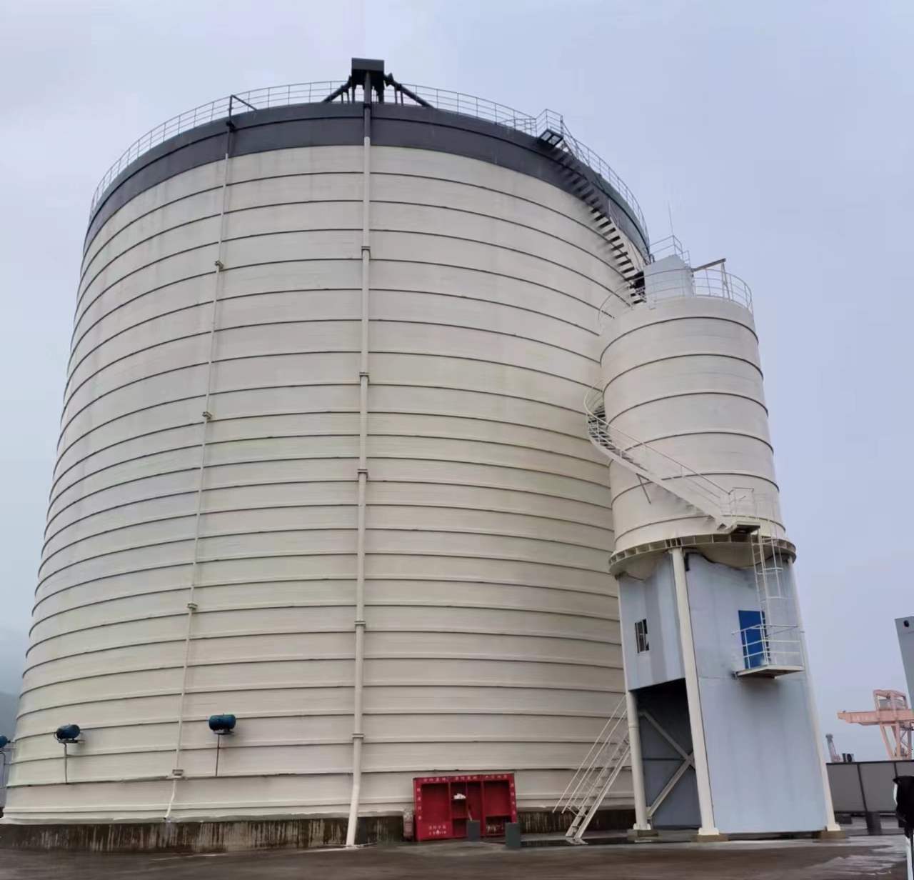 襄州10万吨水泥钢板库